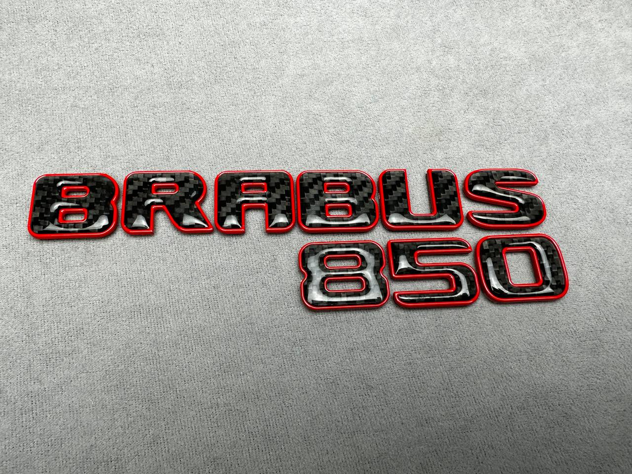 Brabus 850 carbon trunk badge in red color Brabus 850 carbon fiber red rear badge for Mercedes G Wagon